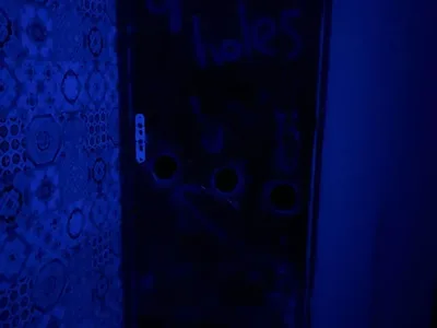 Glory Holes Club Cenon